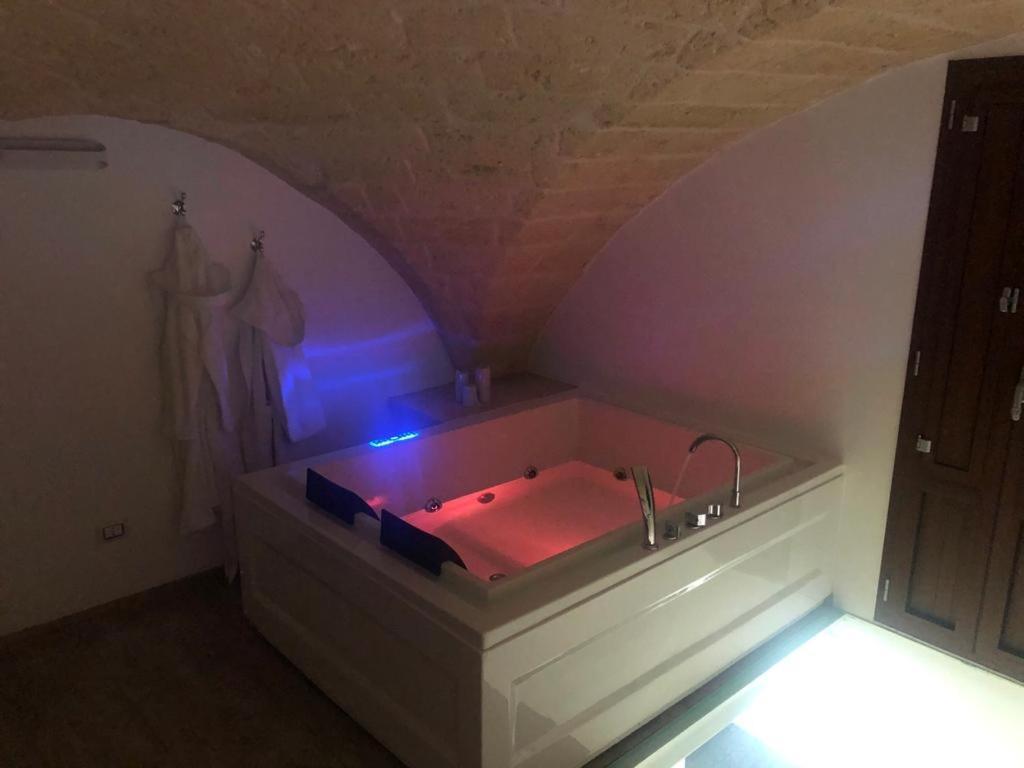 Mastropaolo42 Luxury B&B กร็อตตาเย ภายนอก รูปภาพ