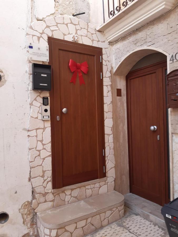 Mastropaolo42 Luxury B&B กร็อตตาเย ภายนอก รูปภาพ