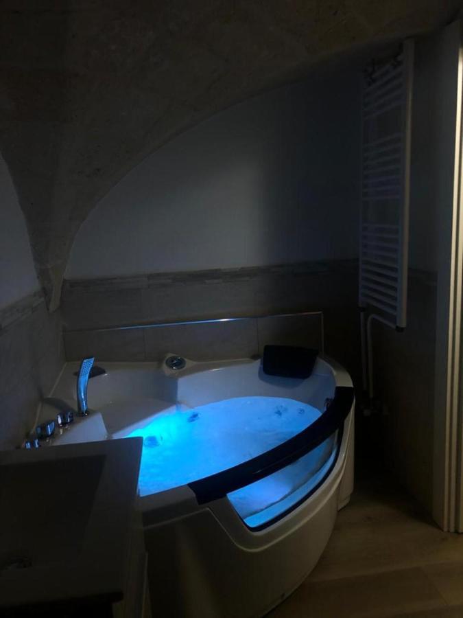 Mastropaolo42 Luxury B&B กร็อตตาเย ภายนอก รูปภาพ